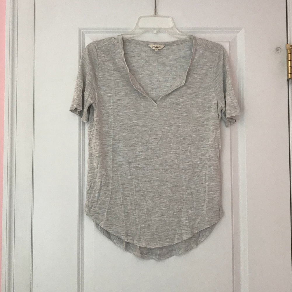 Short sleeve